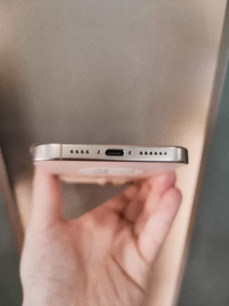 İkinci El Apple iPhone 16 Pro Max 256 GB Çöl Titanyum Görseli - 5