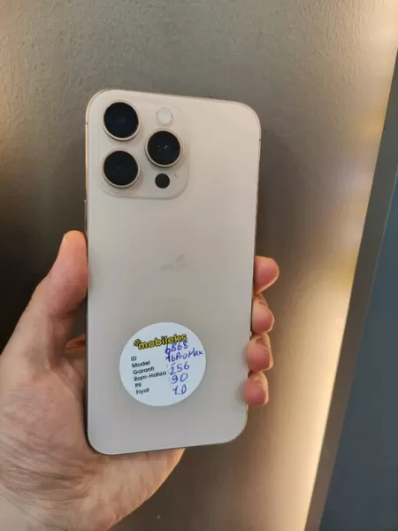 Apple iPhone 16 Pro Max 256 GB Çöl Titanyum Görseli - 1