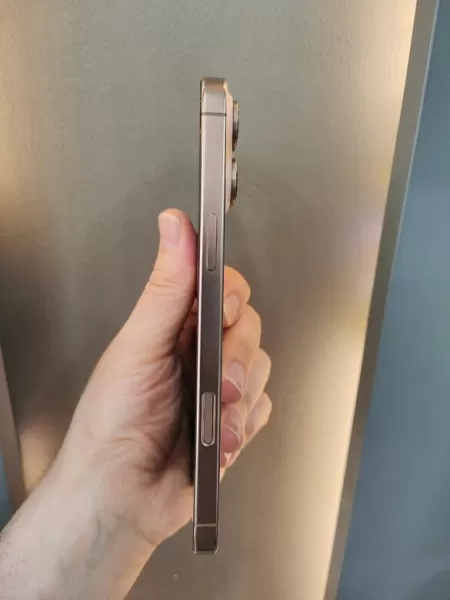 İkinci El Apple iPhone 16 Pro Max 256 GB Çöl Titanyum Görseli - 3