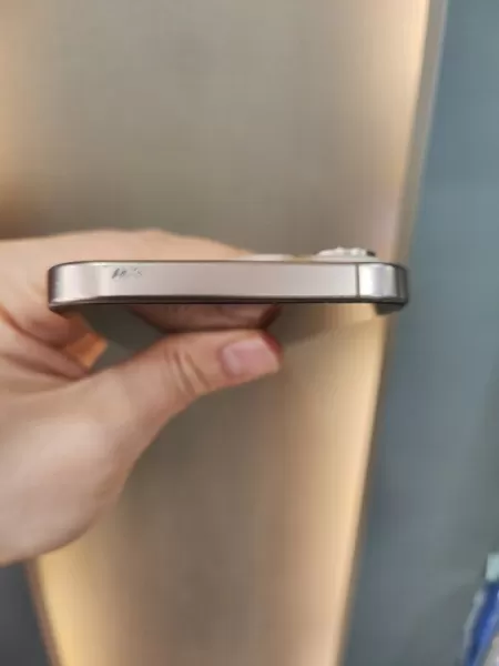 İkinci El Apple iPhone 16 Pro Max 256 GB Çöl Titanyum Görseli - 6