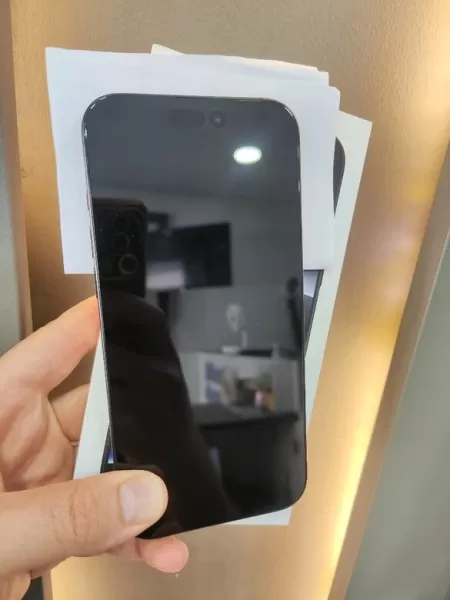 Apple iPhone 16 Pro Max 256 GB Siyah İkinci El Görseli - 2