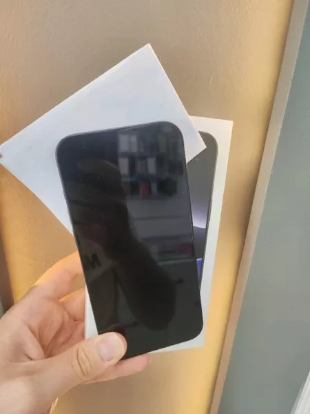 iPhone 16 Pro Max 256 GB Görseli - 2