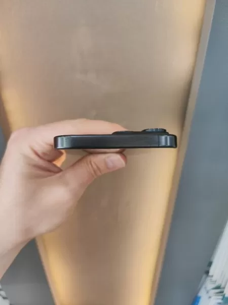 iPhone 16 Pro Max 256 GB Görseli - 6