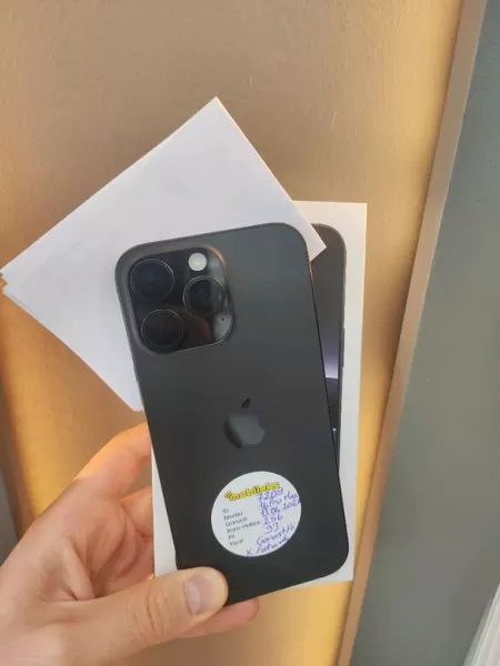iPhone 16 Pro Max 256 GB Görseli - 1