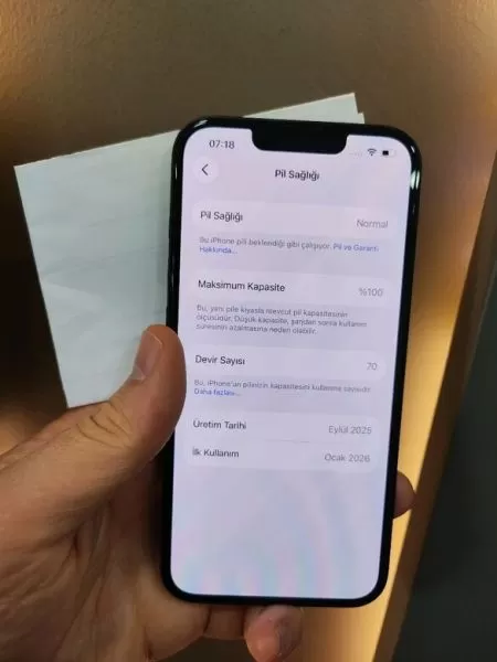 iPhone 16E 128 GB Görseli - 2