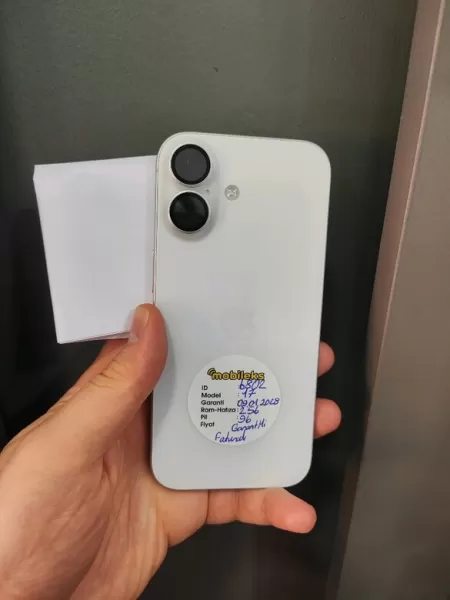 Apple iPhone 17 256 GB - 18 Ay Garantili - Full Orijinal - İkinci El