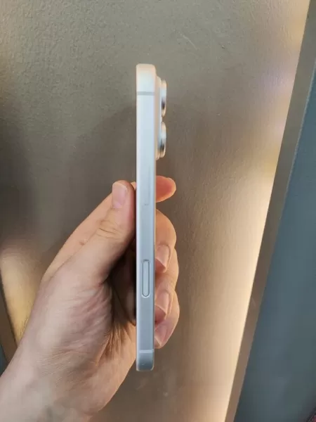 Gümüş iPhone 17 Pro 256 GB 100 Pil Görseli - 3