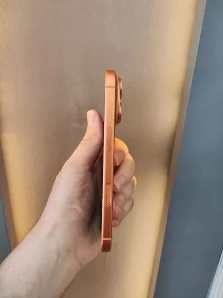 İPHONE 17 PRO 256 GB Görseli - 3
