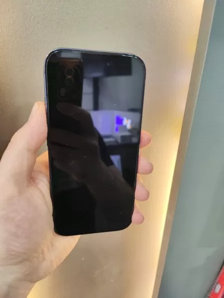 Apple iPhone 17 Pro 256 GB Mavi Görseli - 2