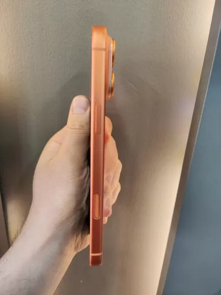 Apple iPhone 17 Pro Max 512 GB - Kozmik Turuncu Görseli - 4