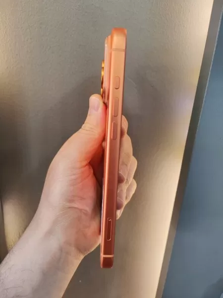 Apple iPhone 17 Pro Max 512 GB - Kozmik Turuncu Görseli - 5