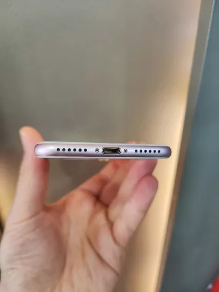 Apple iPhone 7 128 GB Pembe Görseli - 5