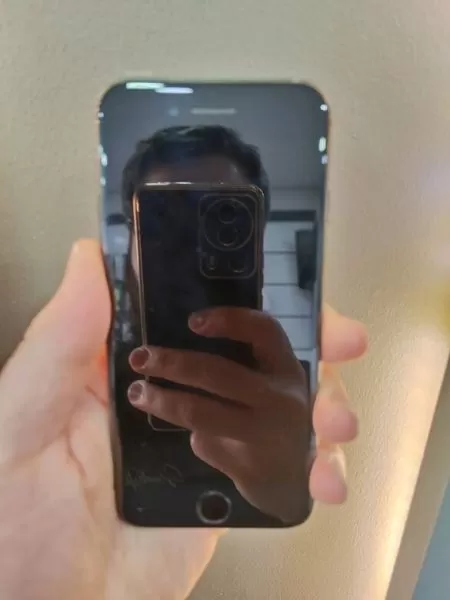 iPhone 7 32GB Siyah Görseli - 2