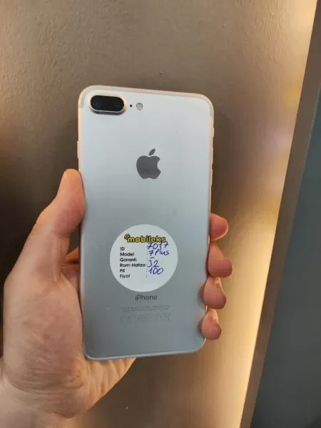 Apple iPhone 7 Plus 32 GB Gümüş Görseli - 1
