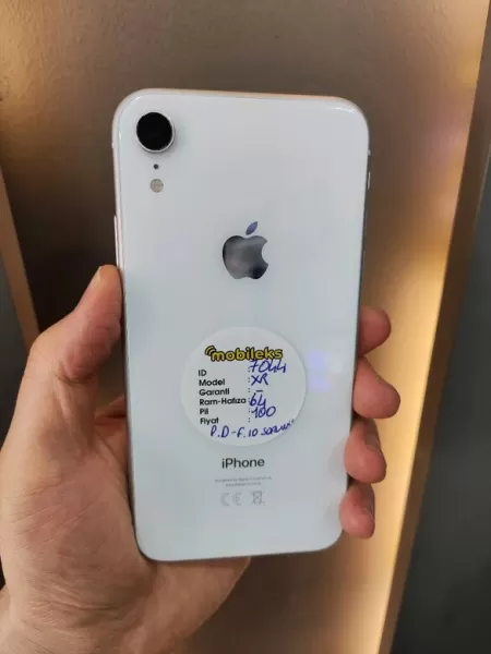 Apple iPhone XR 64 GB Görseli - 1