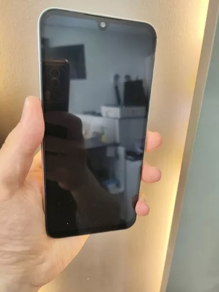 Samsung Galaxy A24 128 GB - İkinci El Görseli - 2