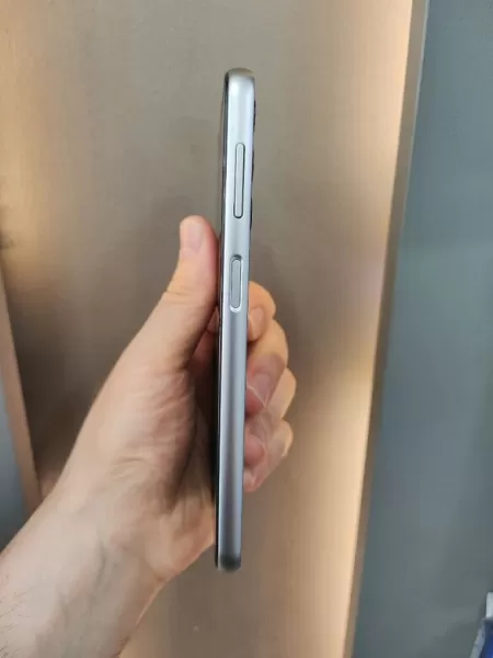 Samsung Galaxy A24 128 GB - İkinci El Görseli - 3