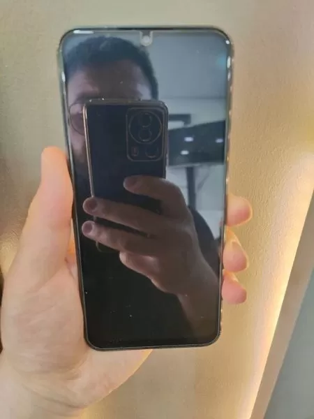Samsung Galaxy A24 128 GB Siyah - İkinci El Görseli - 2