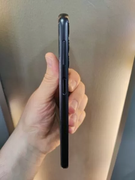 Samsung Galaxy A24 128 GB Siyah - İkinci El Görseli - 3
