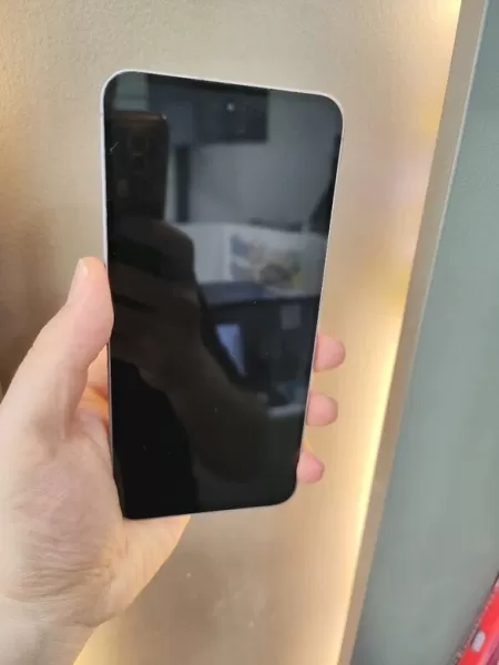 Garantili Samsung Galaxy A56 5G 128 GB Görseli - 2