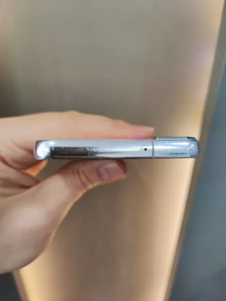 Samsung Galaxy S22 128 GB Görseli - 6