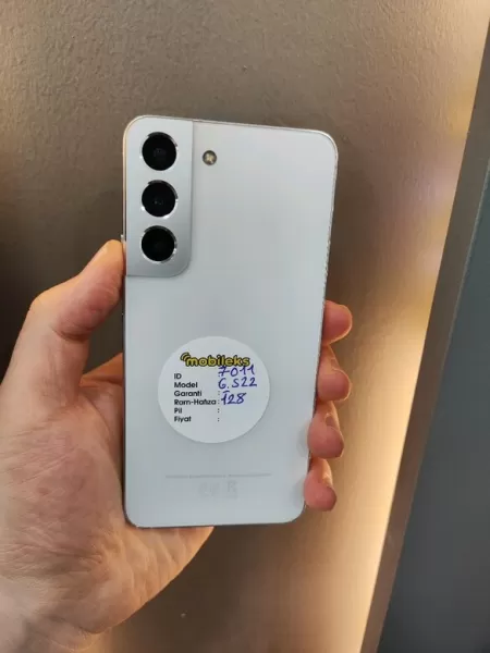 Samsung Galaxy S22 128 GB Görseli - 1