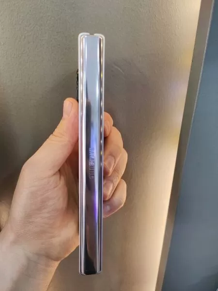Samsung Galaxy Z Fold3 256GB Gümüş - Sorunsuz İkinci El Görseli - 4