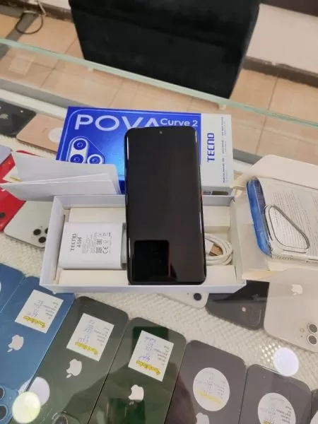 Tecno Pova Curve 2 5G 256 GB - 24 Ay Garanti (Kutulu / Faturalı) Görseli - 1