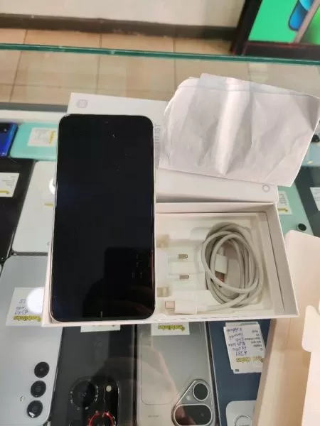 Xiaomi 15T 256 GB Gri - 21 Ay Garantili İkinci El Görseli - 2